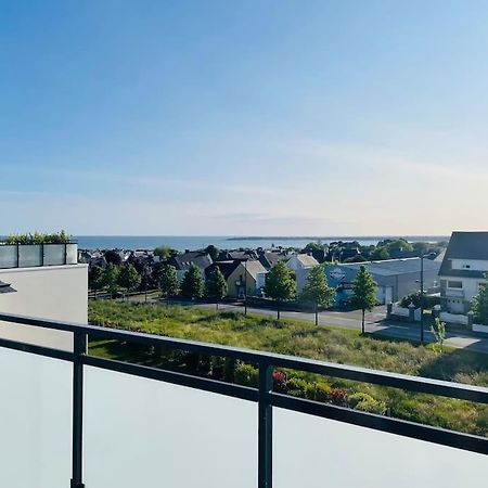 Appartement Lumineux Et Spacieux, Terrasse Et Parking Prive コンカルノー エクステリア 写真
